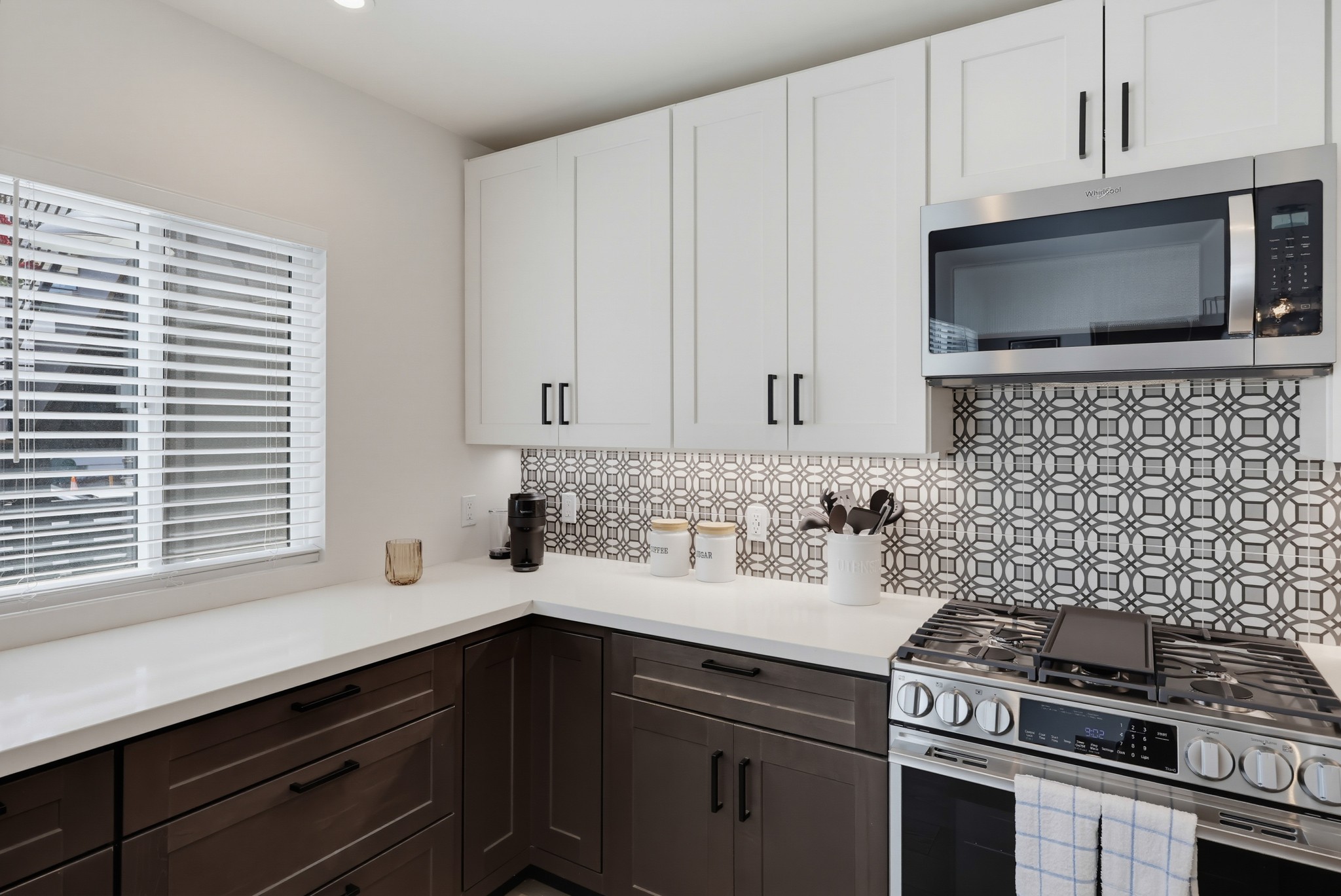 Virtual tour photo 29 of 40 for 426 Arbor Dr