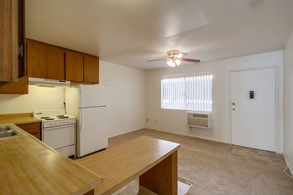 Virtual tour photo 4 of 19 for 4260 44th St #215