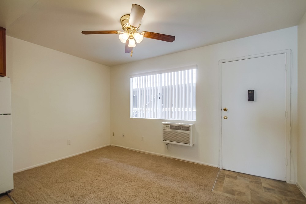 Virtual tour photo 13 of 19 for 4260 44th St #215