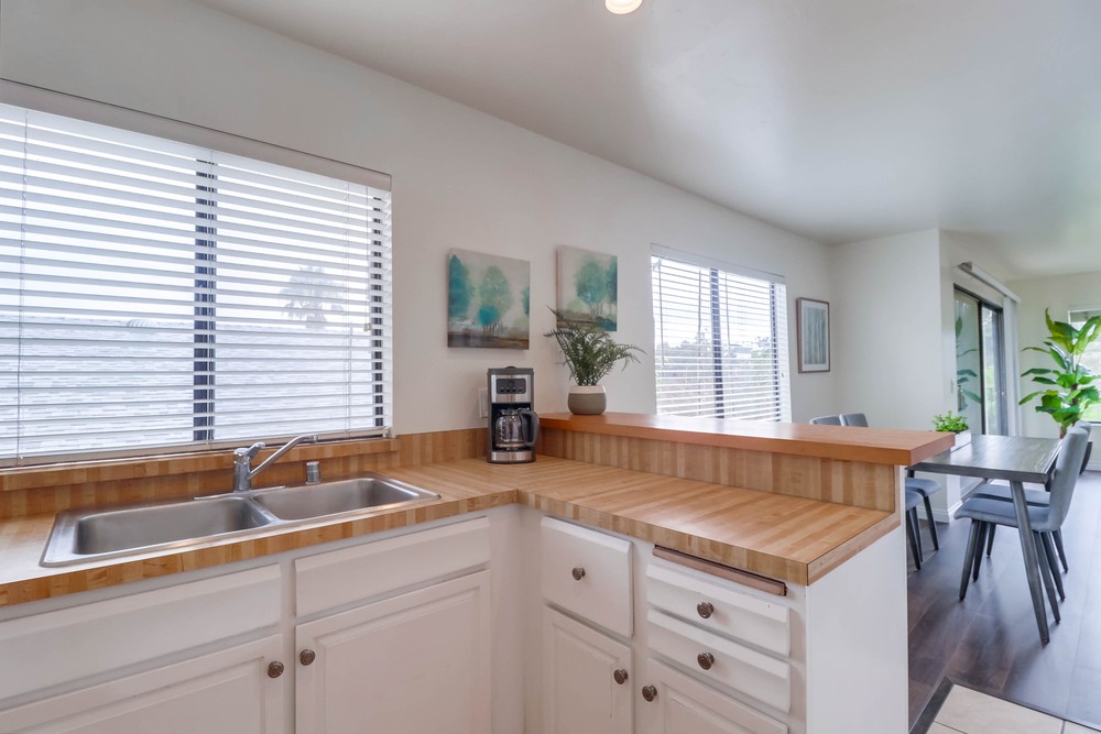 Virtual tour photo 22 of 39 for 4260 Sixth Ave