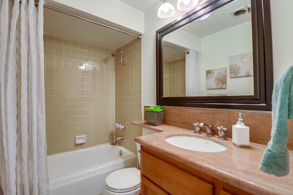Virtual tour photo 23 of 39 for 4260 Sixth Ave