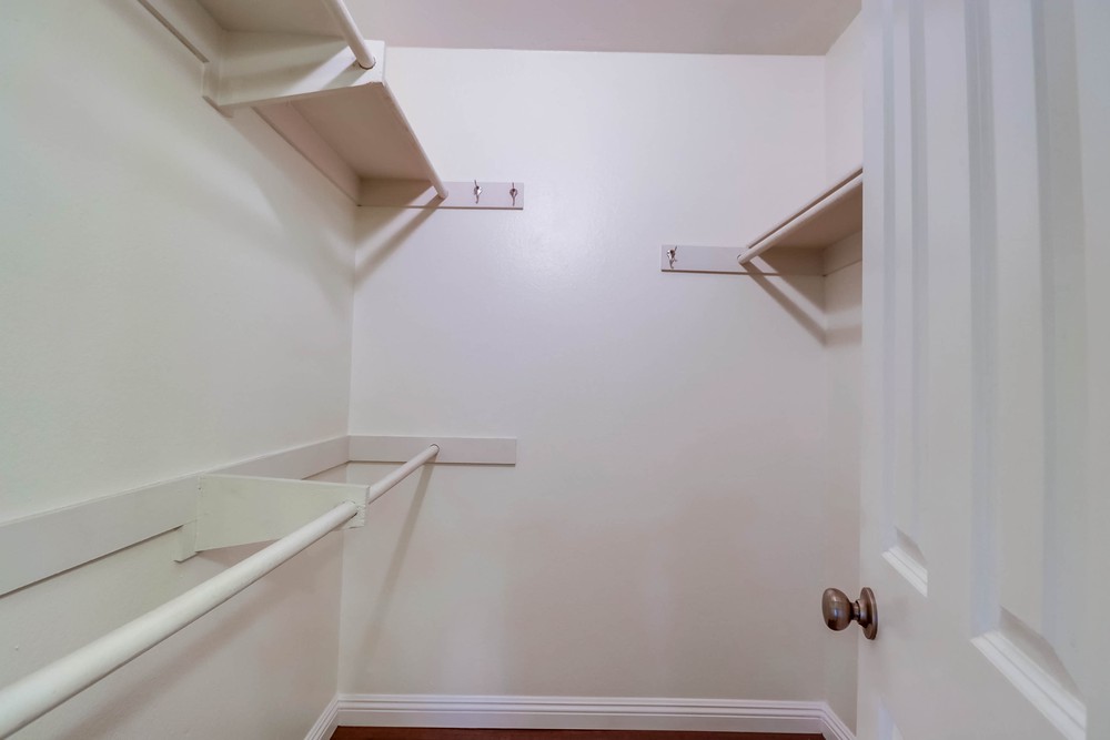 Virtual tour photo 35 of 39 for 4260 Sixth Ave