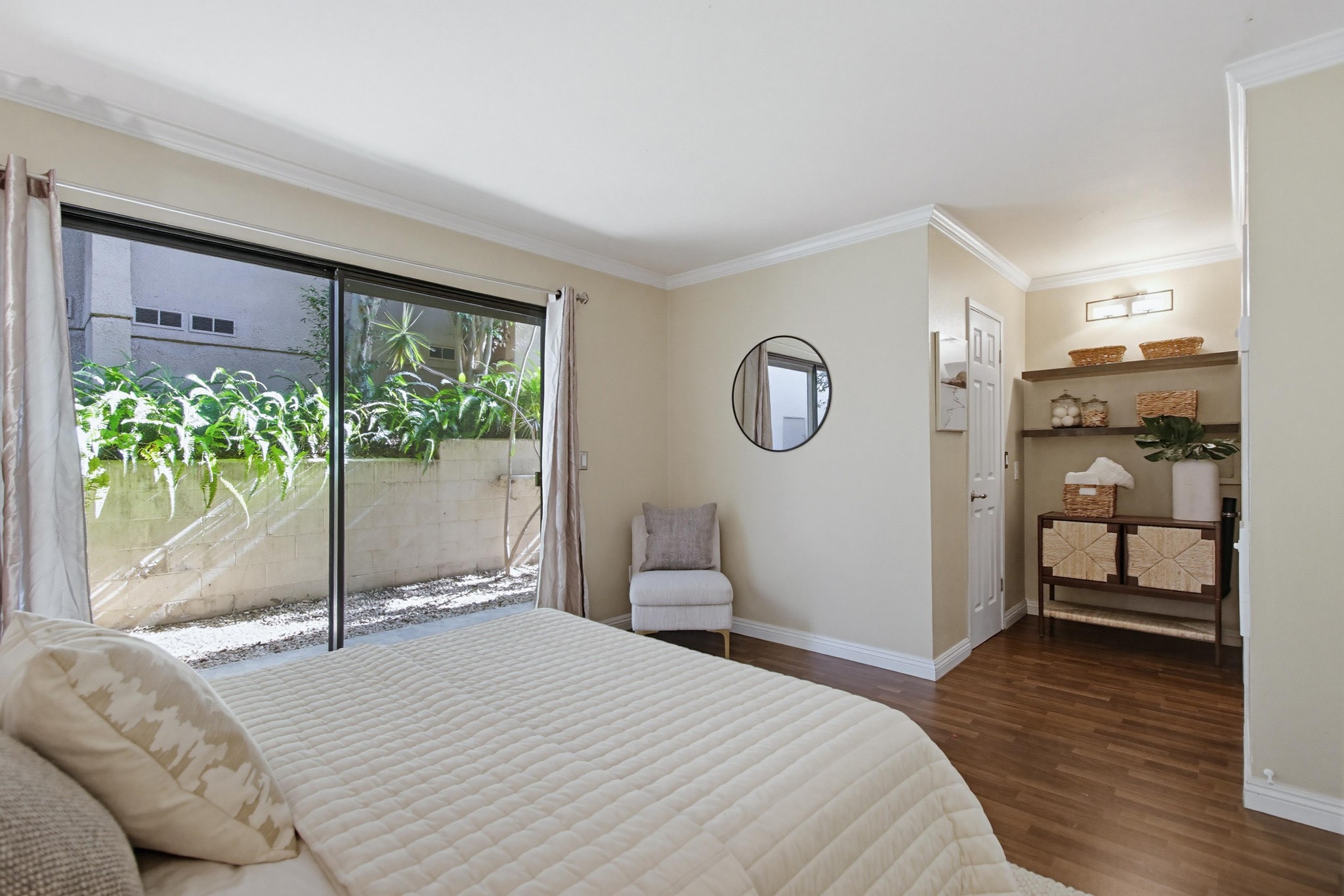 Virtual tour photo 17 of 26 for 4261 Fifth Ave