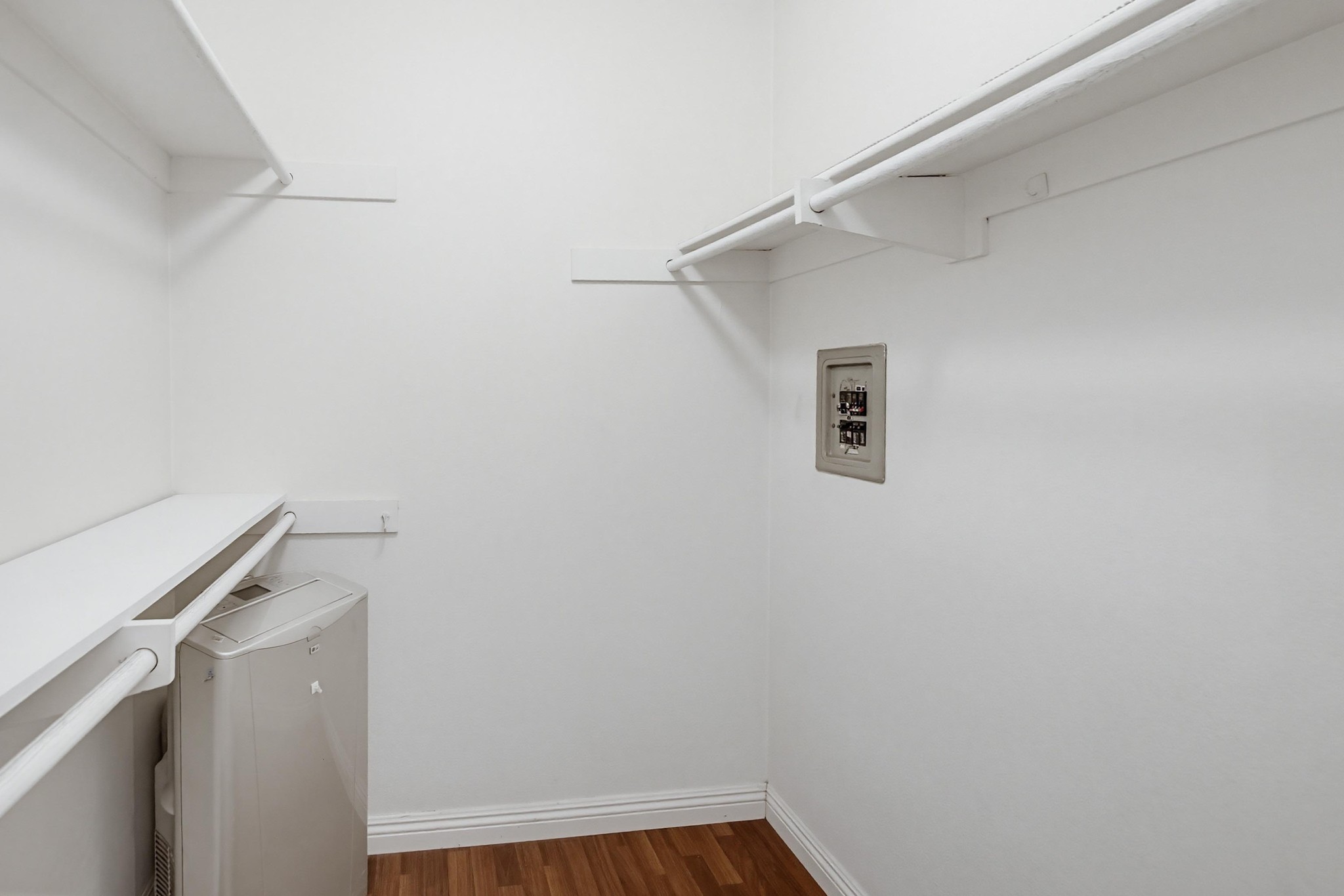 Virtual tour photo 22 of 26 for 4261 Fifth Ave