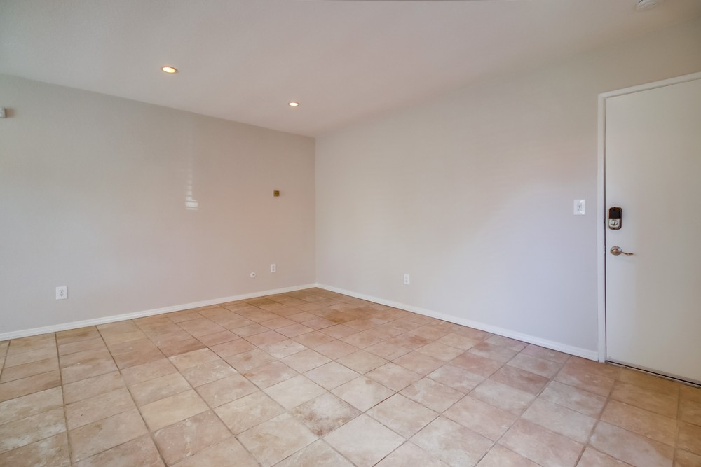 Virtual tour photo 14 of 26 for 4262 Wilson Ave unit 8 92104
