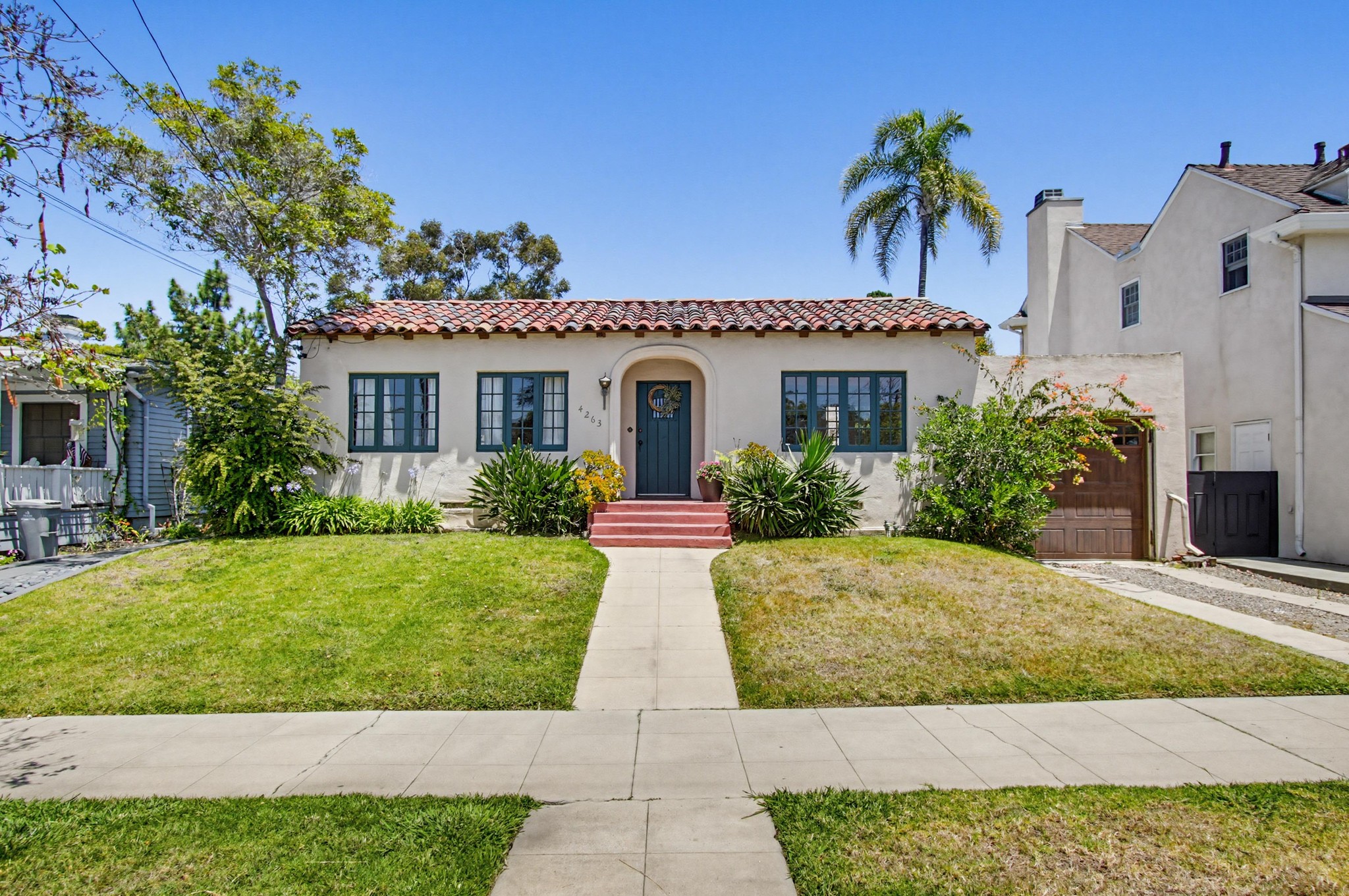 Virtual tour photo 1 of 60 for 4263 Hawk St