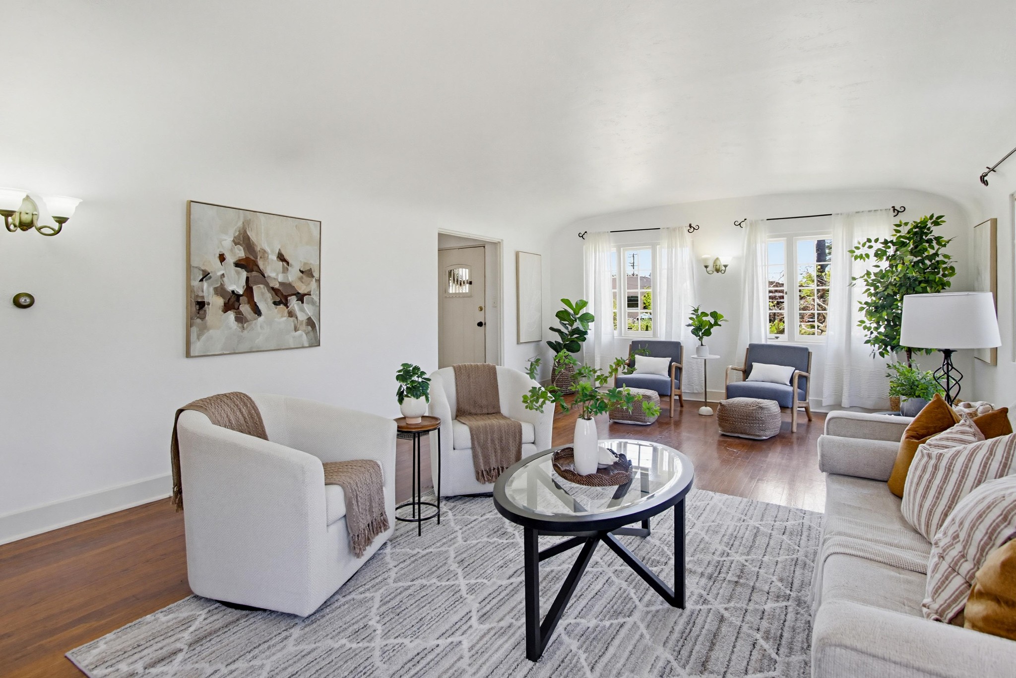Virtual tour photo 8 of 60 for 4263 Hawk St