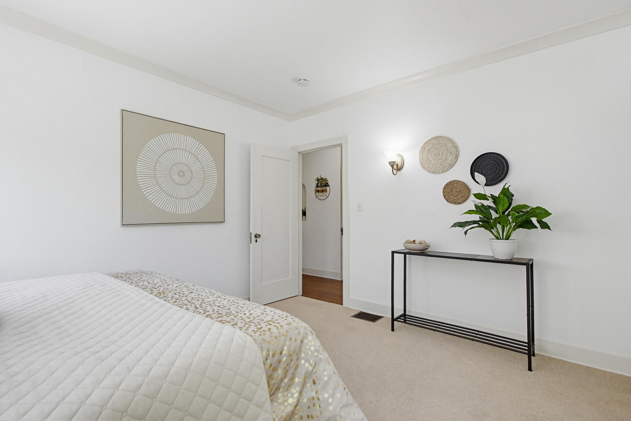 Virtual tour photo 26 of 60 for 4263 Hawk St