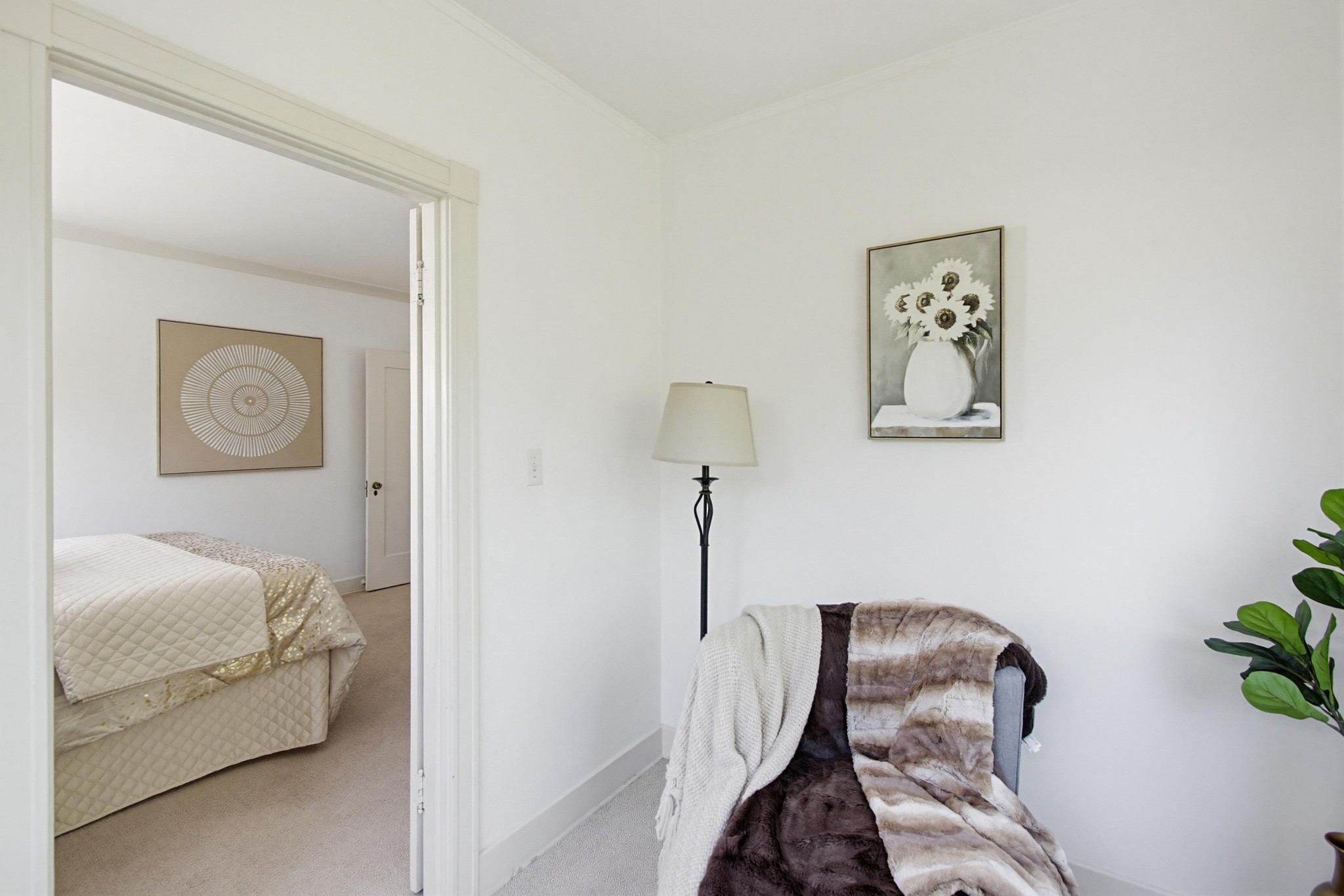 Virtual tour photo 28 of 60 for 4263 Hawk St