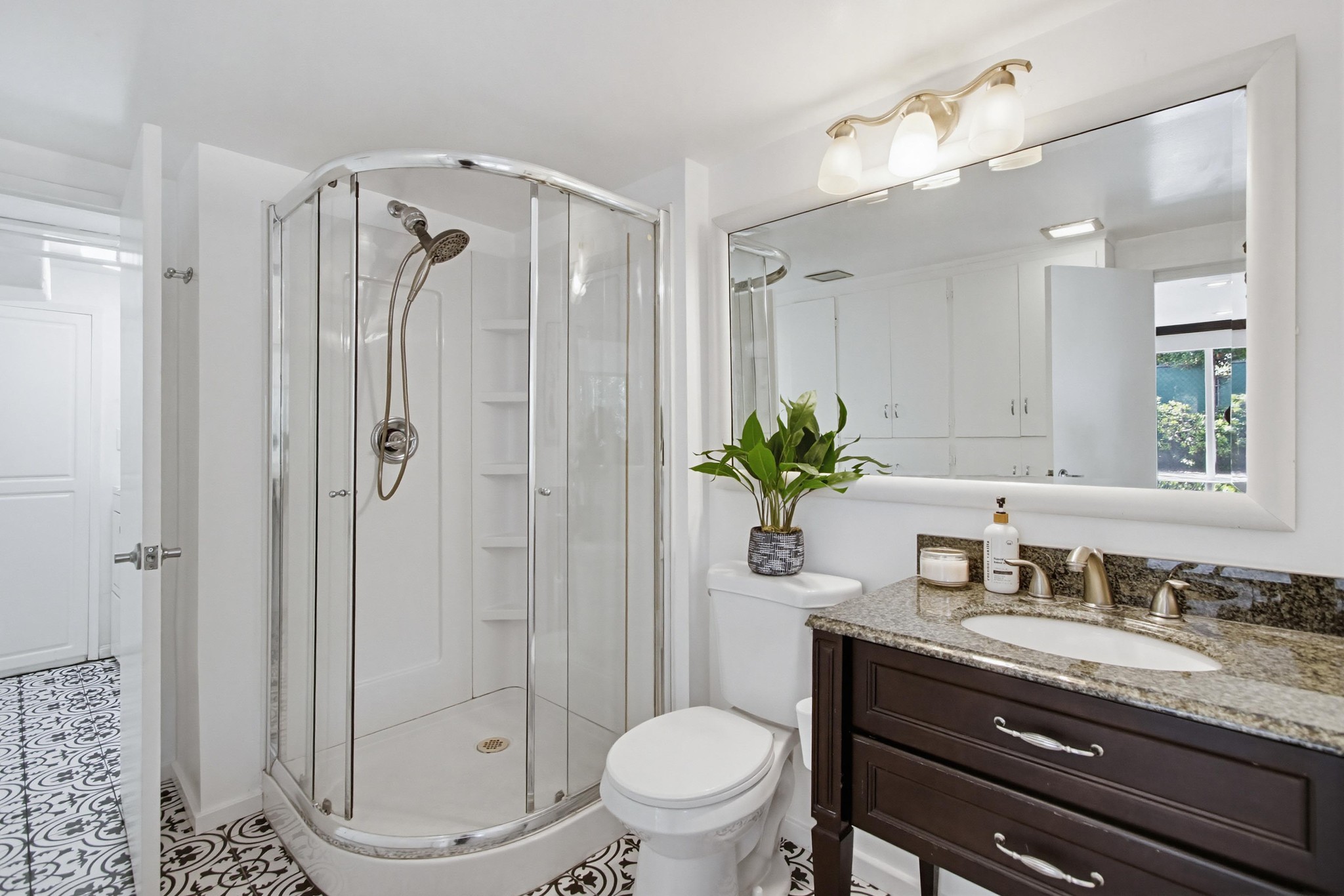 Virtual tour photo 42 of 60 for 4263 Hawk St
