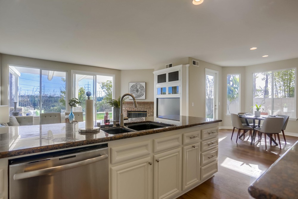 Virtual tour photo 39 of 110 for 4263 Shorepointe Way