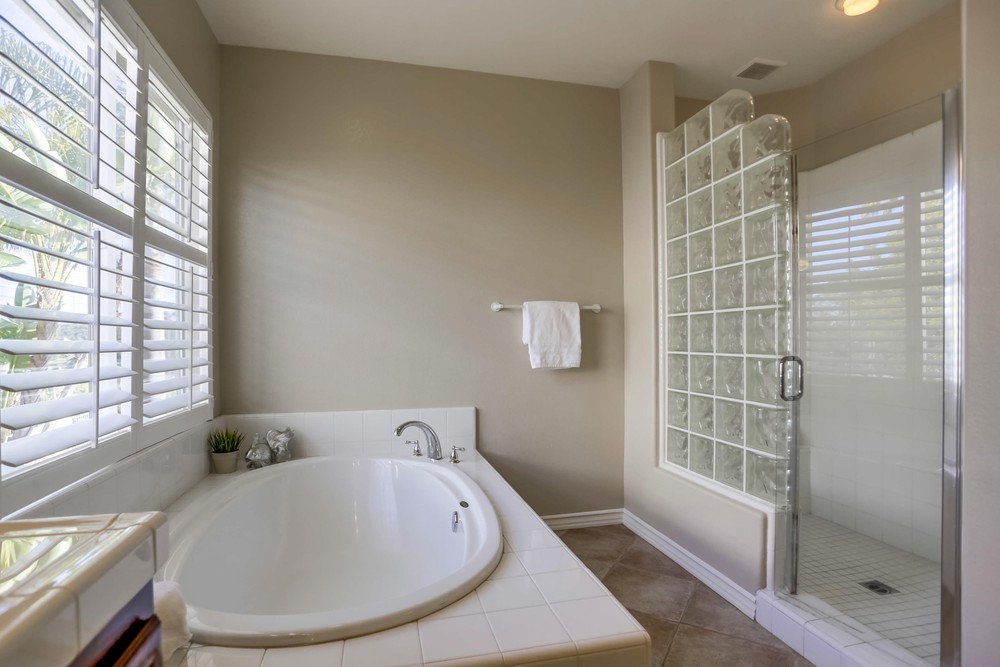 Virtual tour photo 62 of 110 for 4263 Shorepointe Way