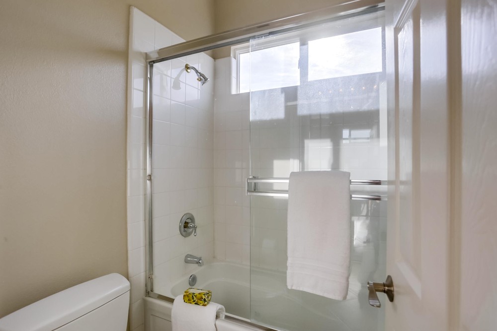 Virtual tour photo 78 of 110 for 4263 Shorepointe Way