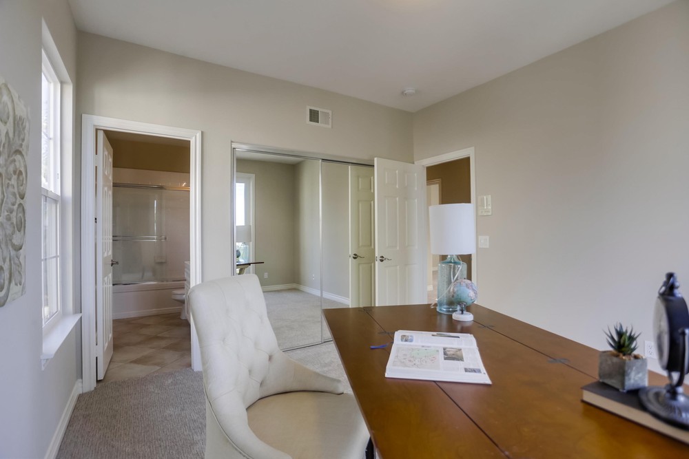 Virtual tour photo 86 of 110 for 4263 Shorepointe Way