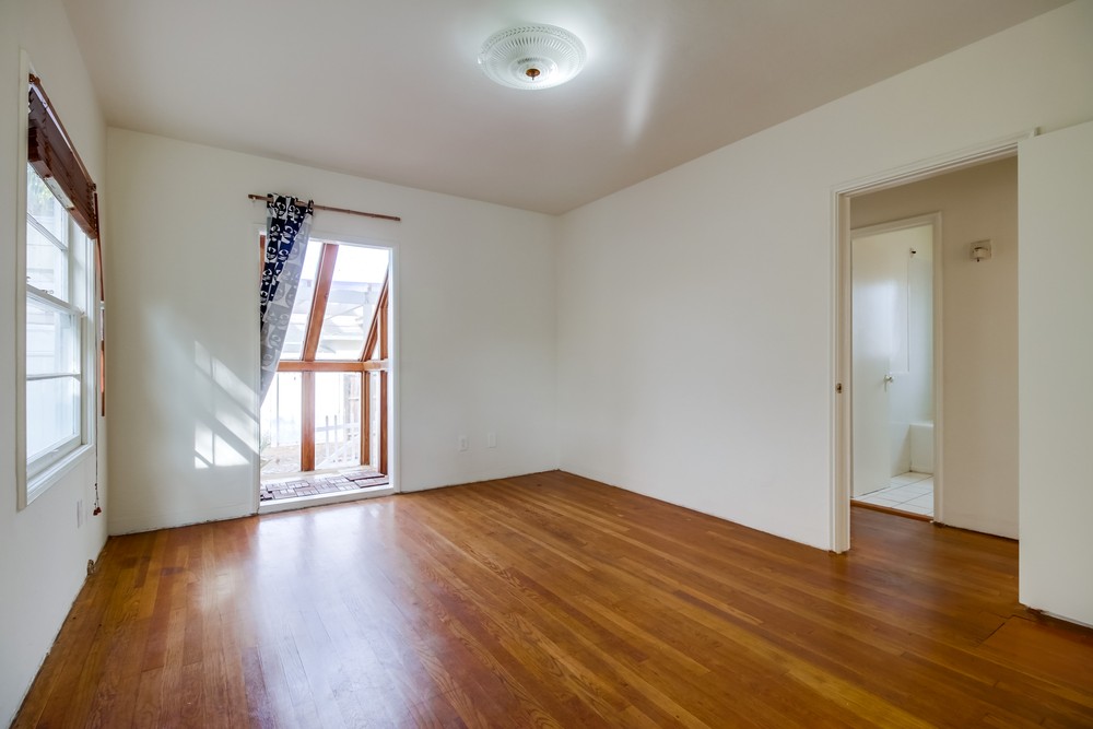 Virtual tour photo 10 of 35 for 4266 Mayo Street