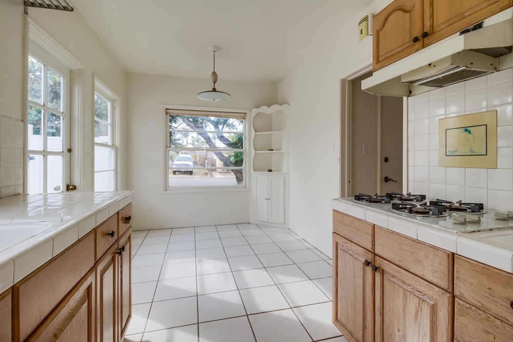 Virtual tour photo 18 of 35 for 4266 Mayo Street