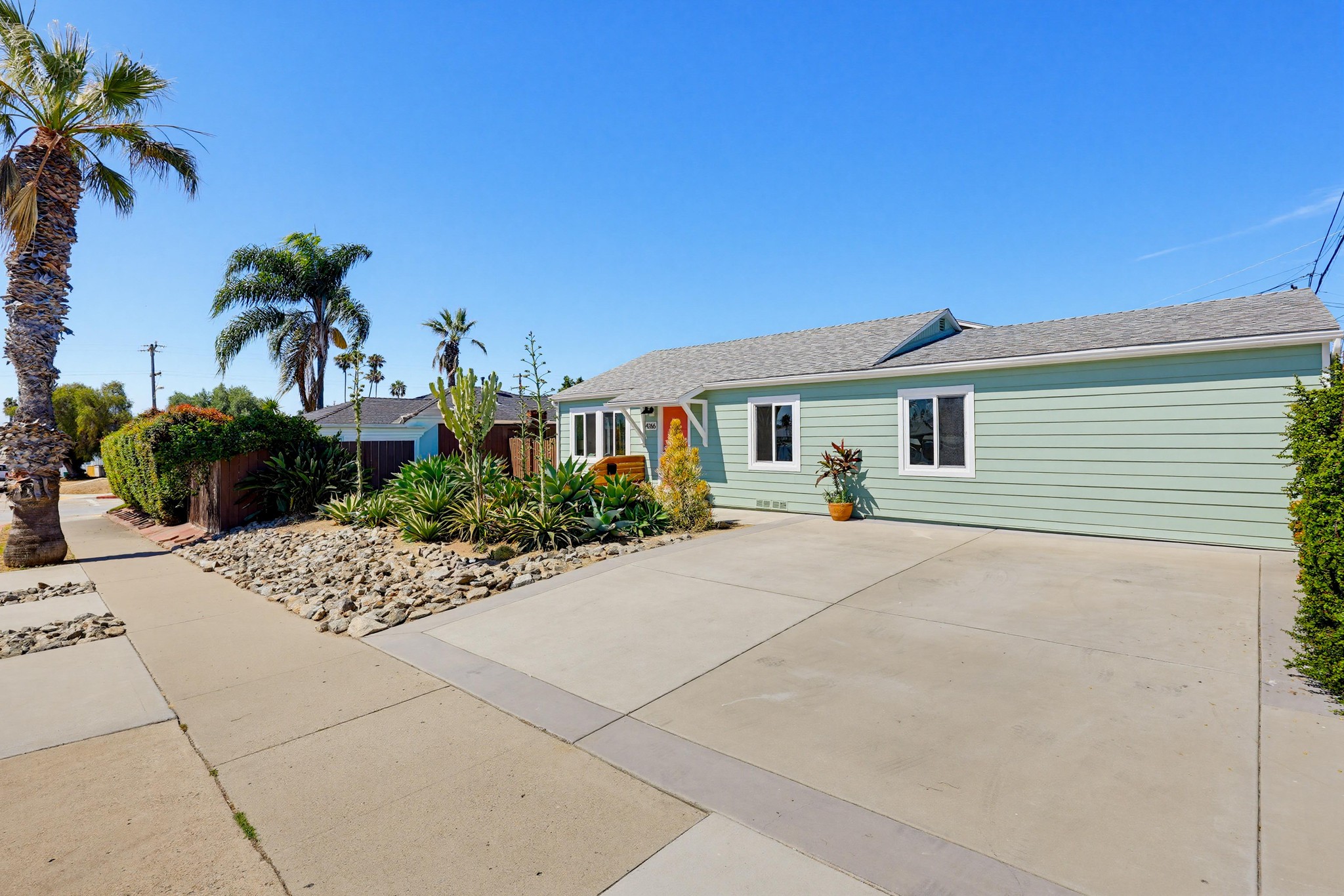 Virtual tour photo 5 of 68 for 4266 Morrell St