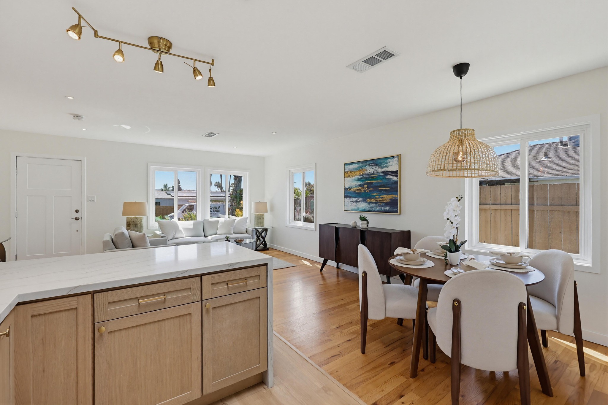 Virtual tour photo 19 of 68 for 4266 Morrell St