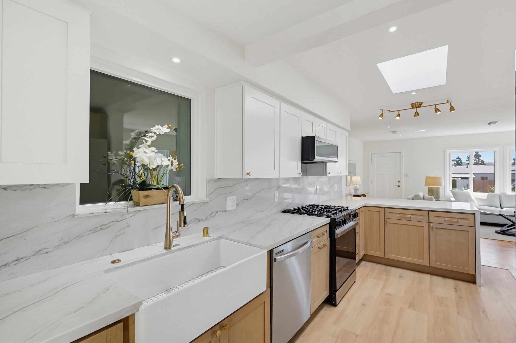 Virtual tour photo 25 of 68 for 4266 Morrell St