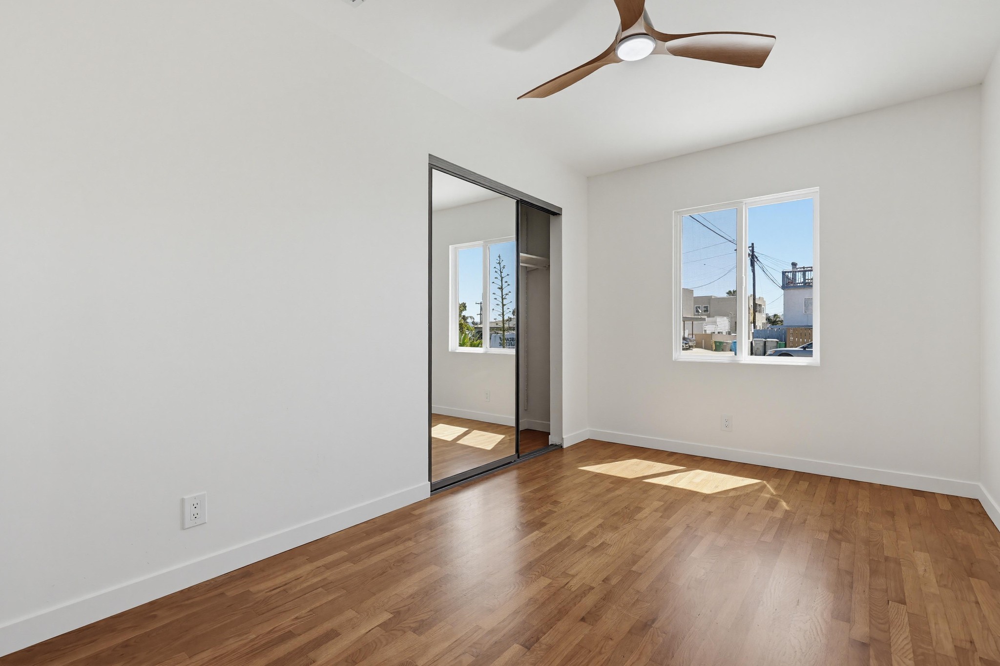 Virtual tour photo 35 of 68 for 4266 Morrell St