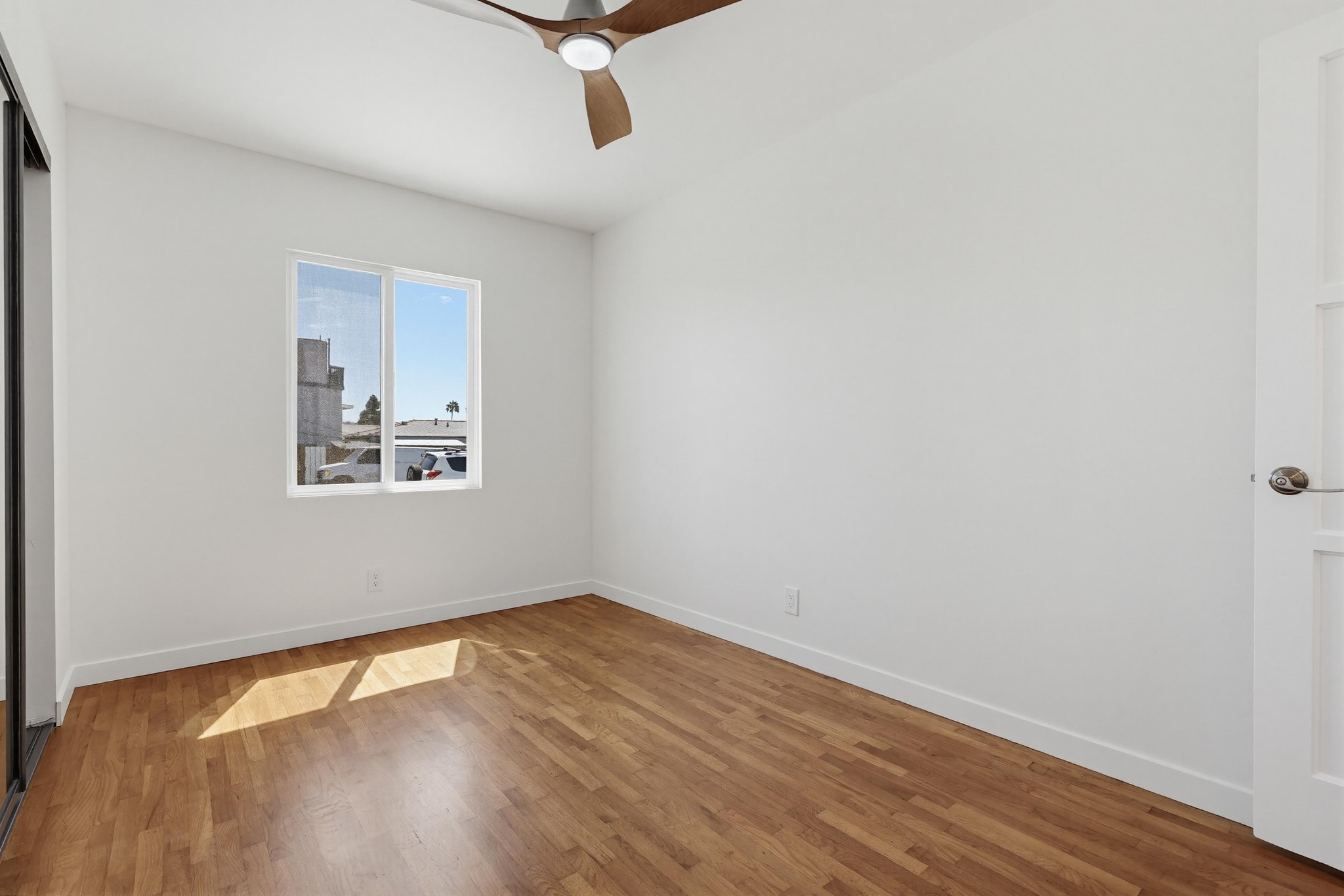 Virtual tour photo 36 of 68 for 4266 Morrell St