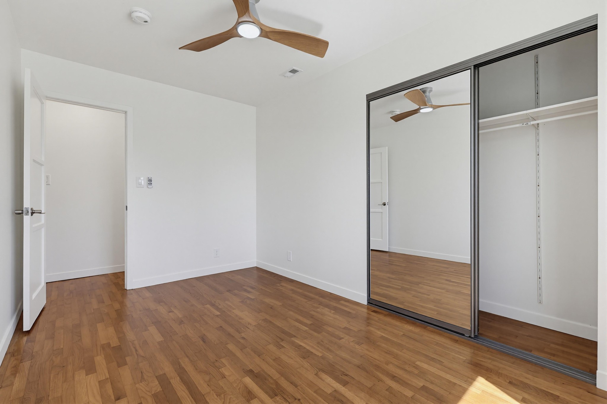 Virtual tour photo 37 of 68 for 4266 Morrell St