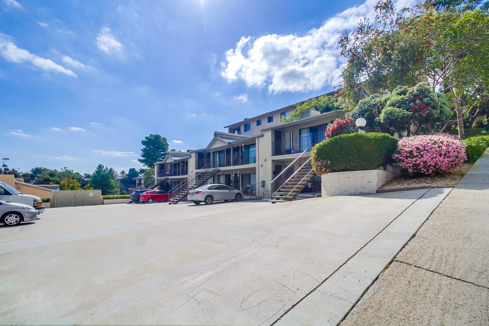 Virtual tour photo 3 of 35 for 4267 Fifth Ave