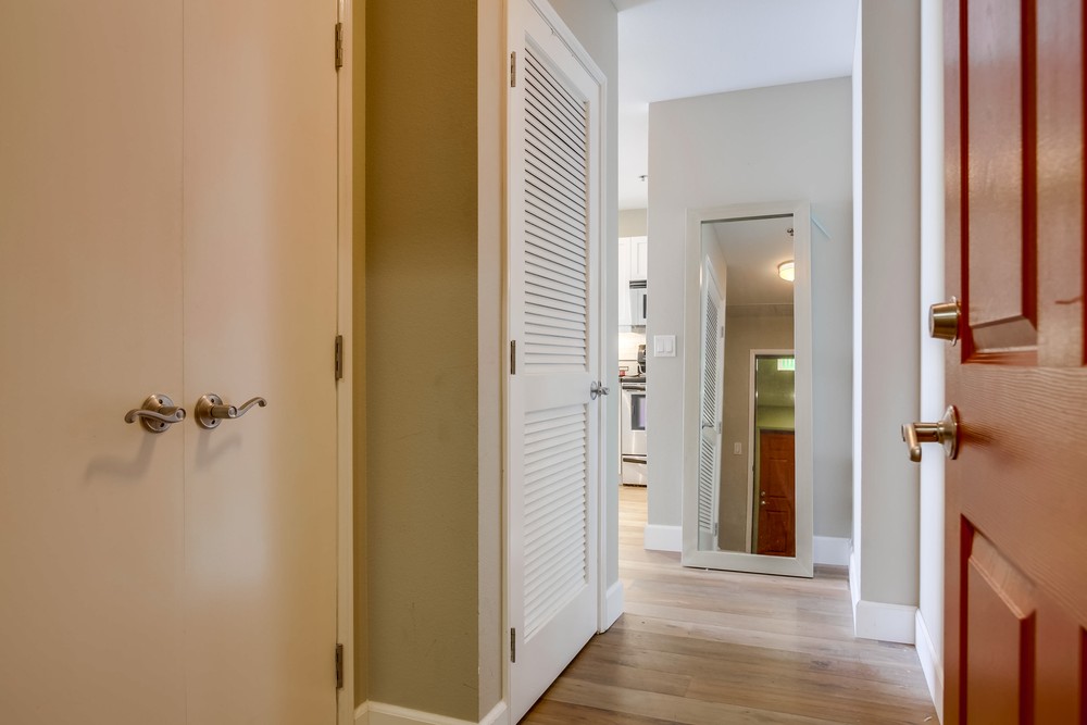 Virtual tour photo 10 of 49 for 427 9th Ave #608 San Diego