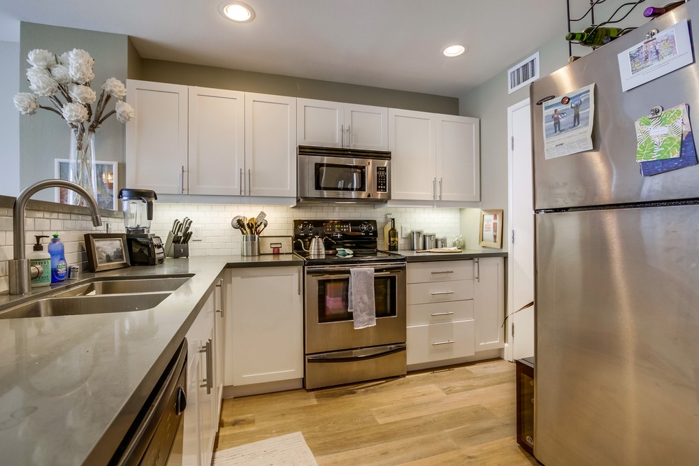 Virtual tour photo 13 of 49 for 427 9th Ave #608 San Diego