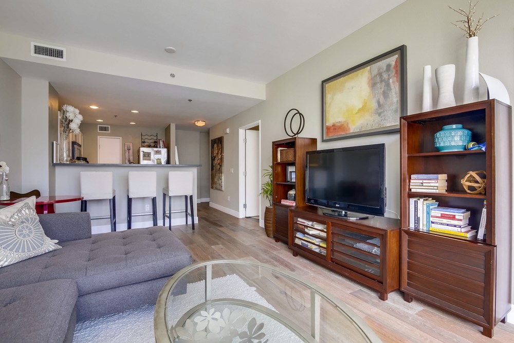 Virtual tour photo 26 of 49 for 427 9th Ave #608 San Diego