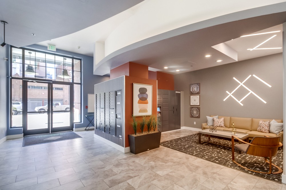Virtual tour photo 8 of 62 for 427 Ninth Ave UNIT 1306
