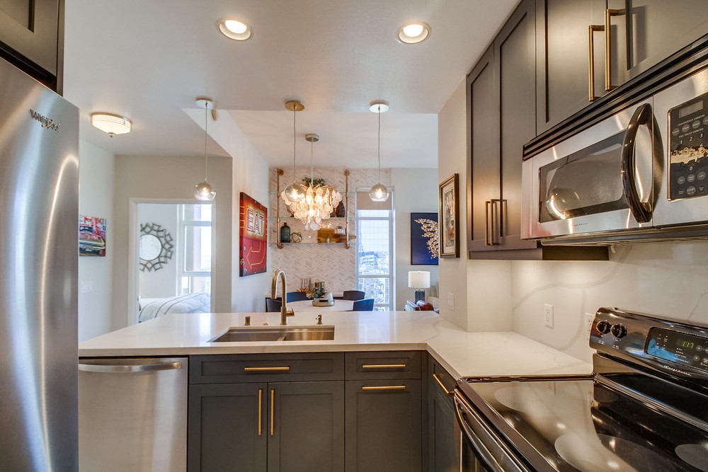 Virtual tour photo 15 of 62 for 427 Ninth Ave UNIT 1306