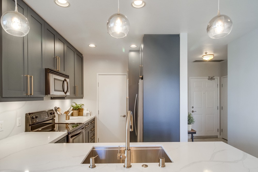 Virtual tour photo 18 of 62 for 427 Ninth Ave UNIT 1306