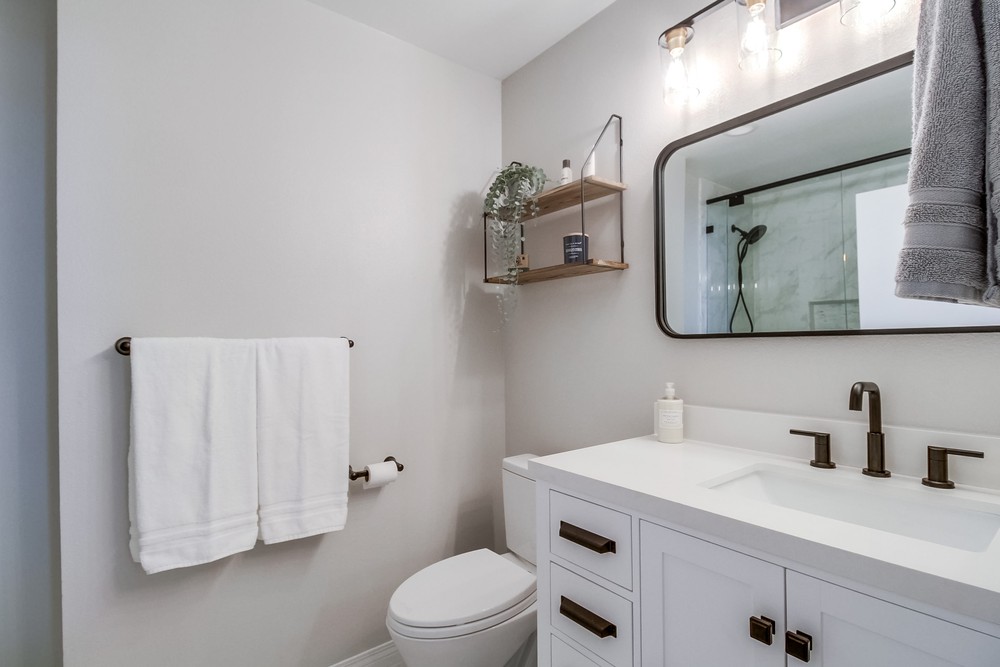 Virtual tour photo 27 of 62 for 427 Ninth Ave UNIT 1306