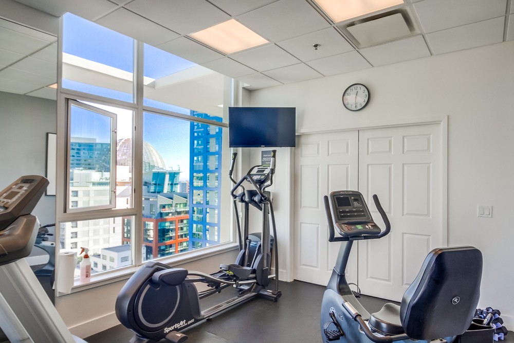 Virtual tour photo 52 of 62 for 427 Ninth Ave UNIT 1306