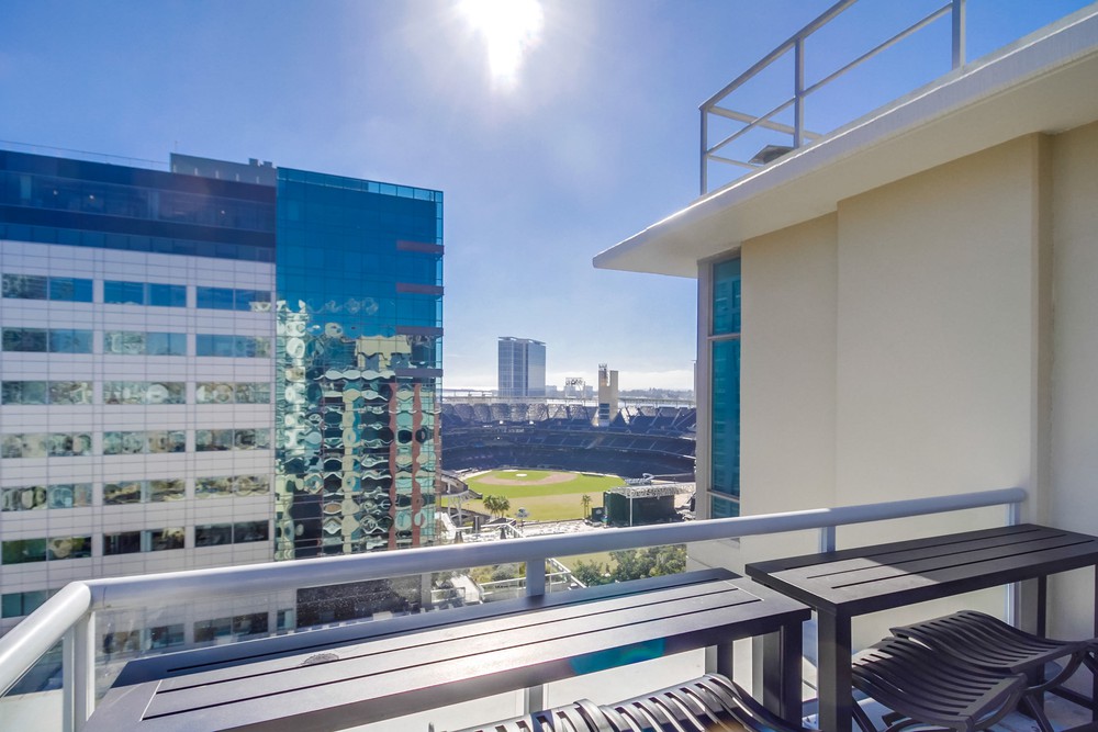 Virtual tour photo 59 of 62 for 427 Ninth Ave UNIT 1306