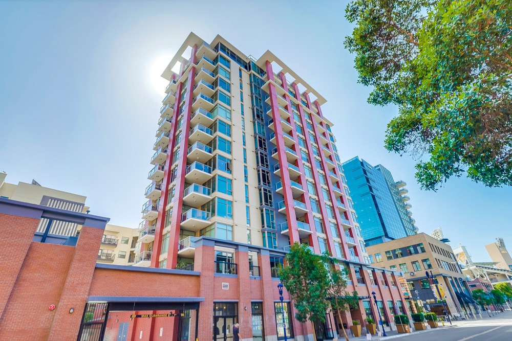 Virtual tour photo 3 of 42 for 427 Ninth Ave UNIT 501