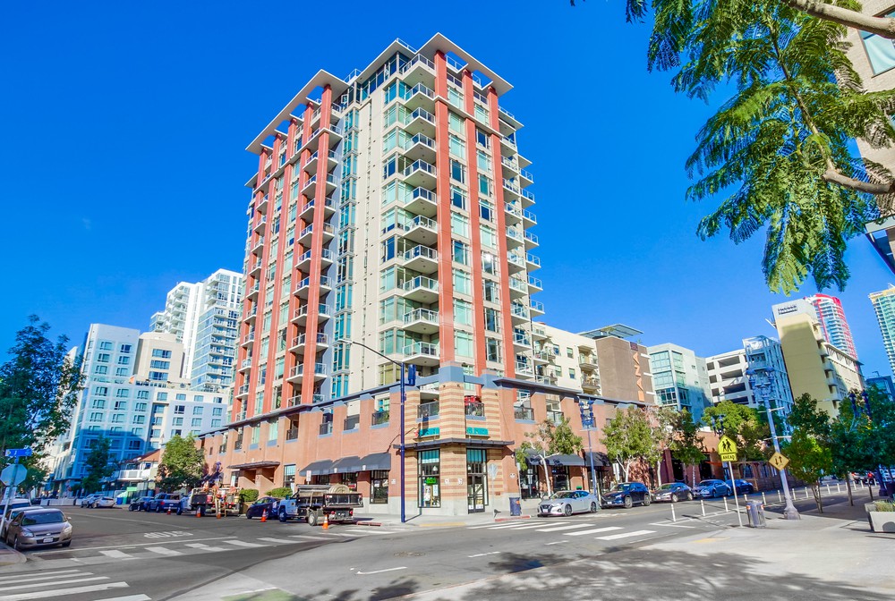 Virtual tour photo 1 of 53 for 427 Ninth Ave UNIT 507