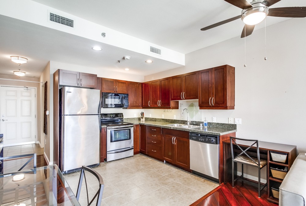 Virtual tour photo 23 of 53 for 427 Ninth Ave UNIT 507