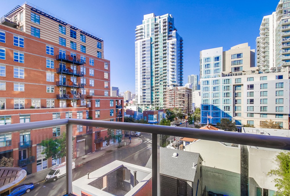 Virtual tour photo 33 of 53 for 427 Ninth Ave UNIT 507