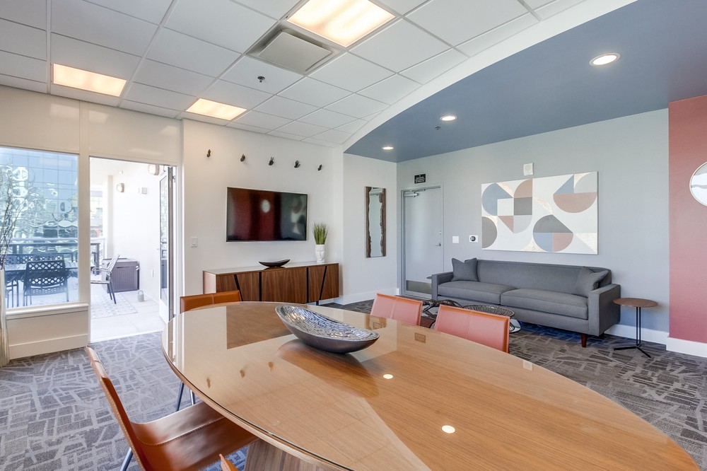 Virtual tour photo 38 of 53 for 427 Ninth Ave UNIT 507