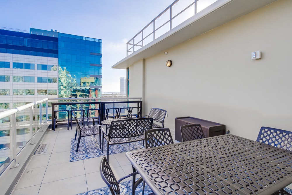 Virtual tour photo 46 of 53 for 427 Ninth Ave UNIT 507