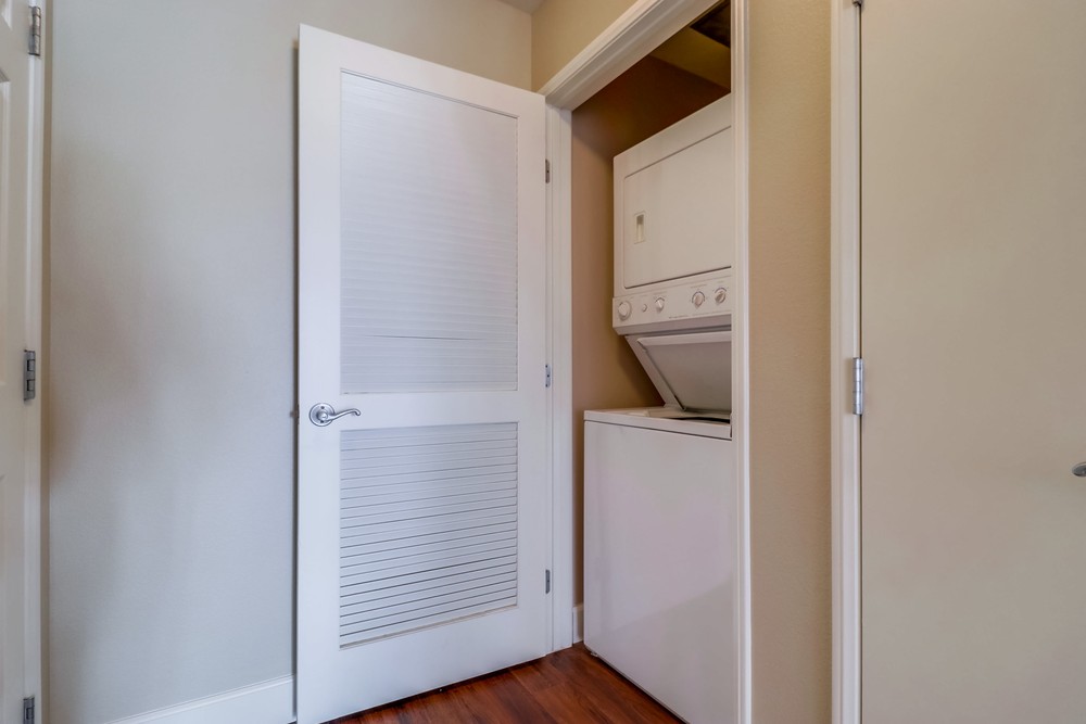 Virtual tour photo 19 of 23 for 427 Ninth Ave