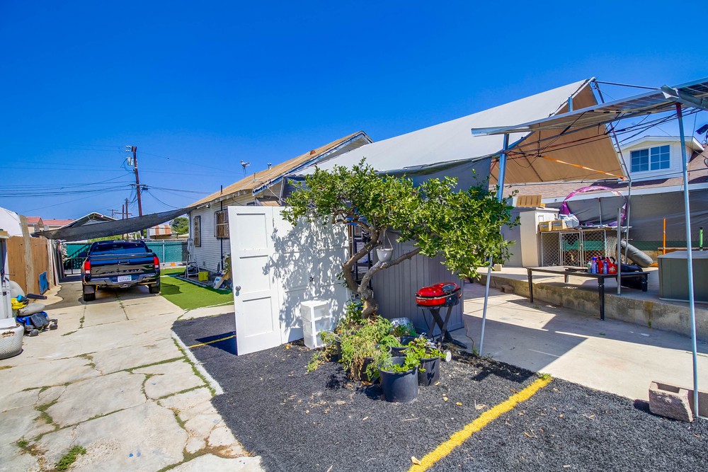 Virtual tour photo 32 of 58 for 4271 J St