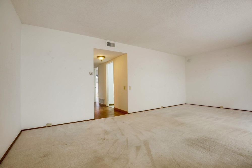 Virtual tour photo 11 of 69 for 4271 Loma Riviera Ln