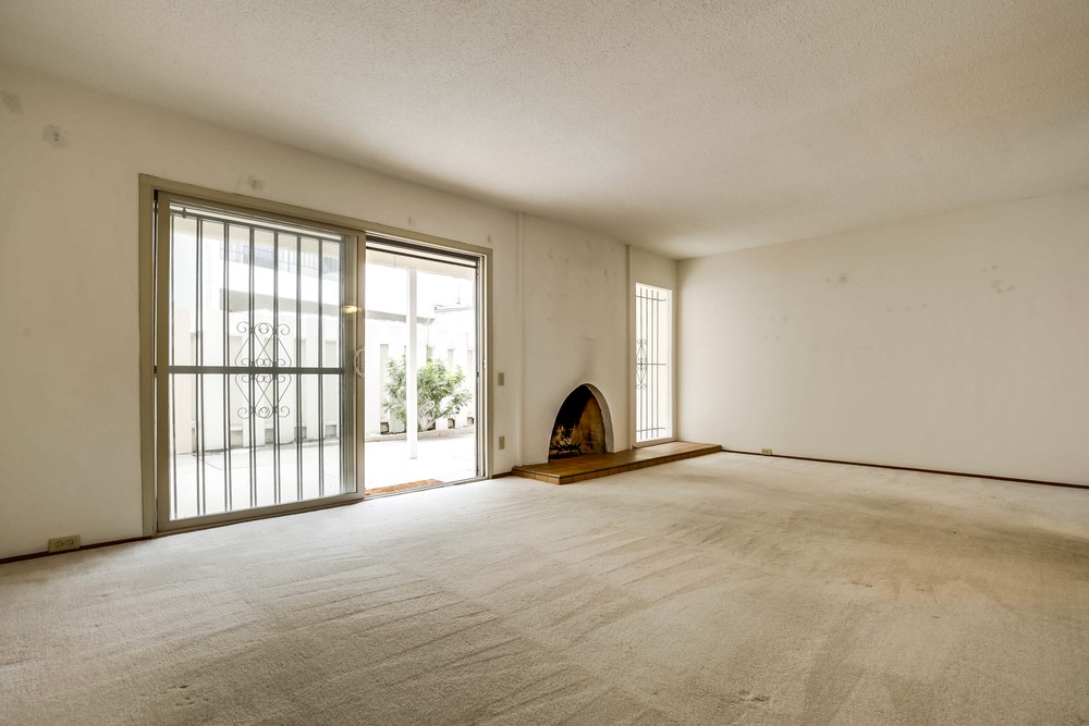 Virtual tour photo 13 of 69 for 4271 Loma Riviera Ln