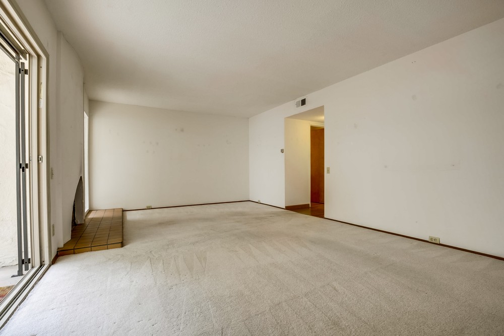 Virtual tour photo 14 of 69 for 4271 Loma Riviera Ln