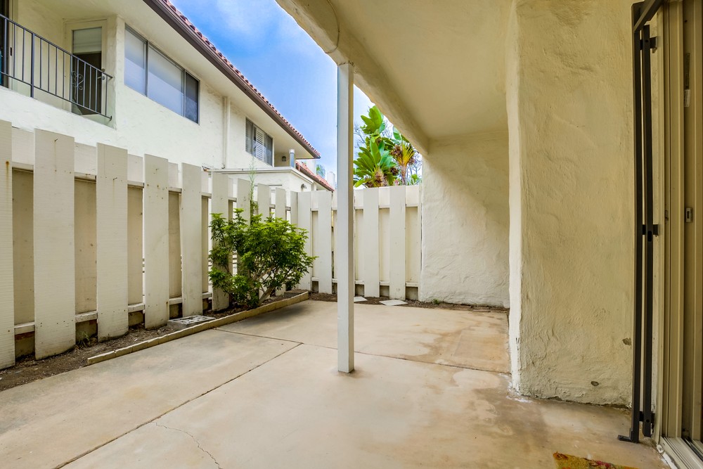 Virtual tour photo 15 of 69 for 4271 Loma Riviera Ln