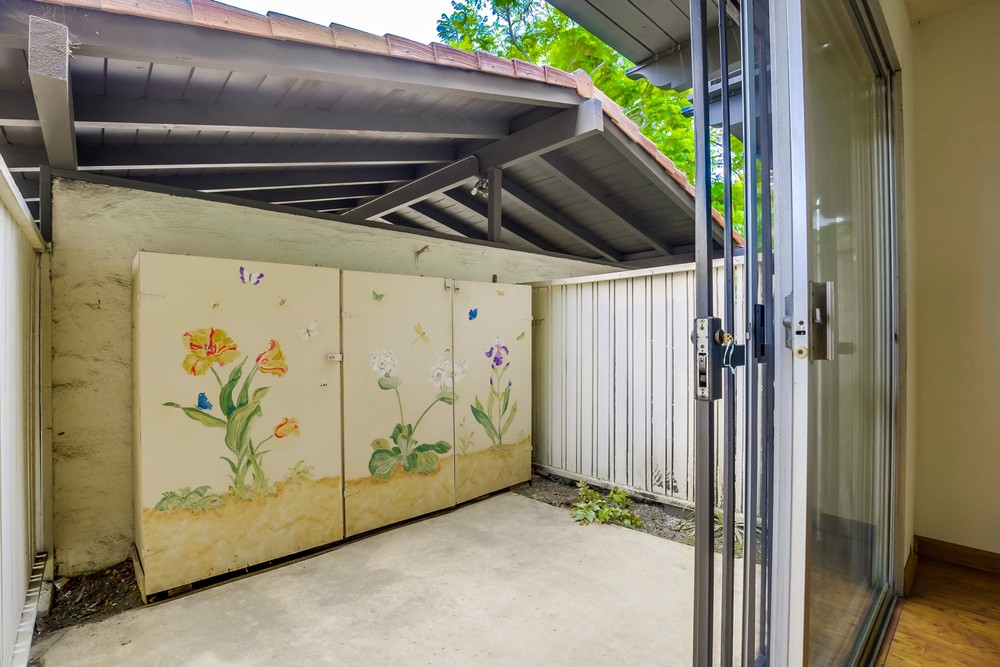 Virtual tour photo 29 of 69 for 4271 Loma Riviera Ln