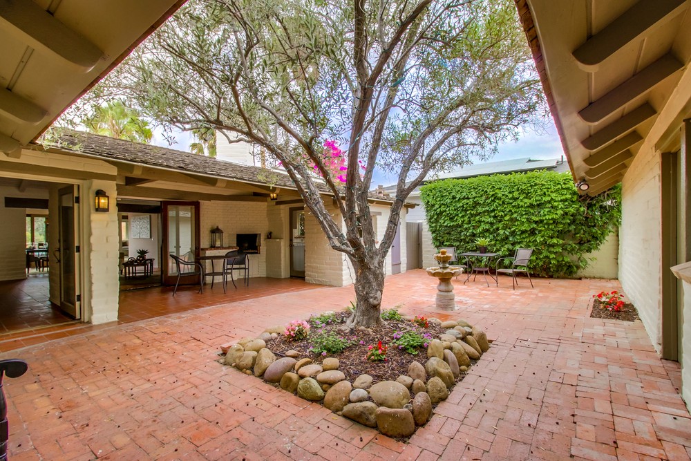 Virtual tour photo 7 of 95 for 4272 Altamirano Way